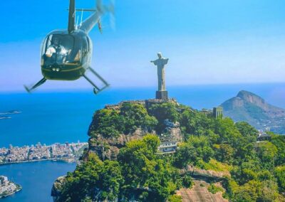 VOO DE HELICÓPTERO (60min – Zona Centro)